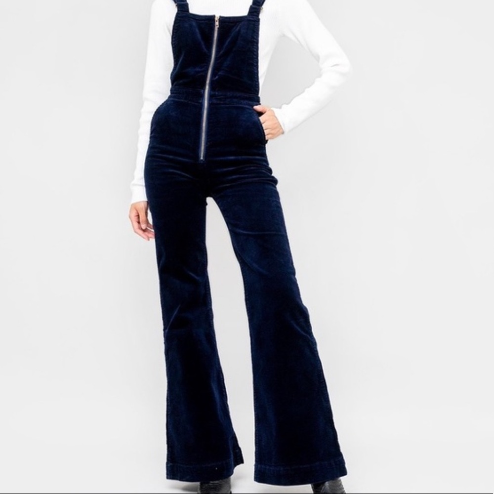 Rolla’s Eastcoast Flare Navy Overalls Size 26